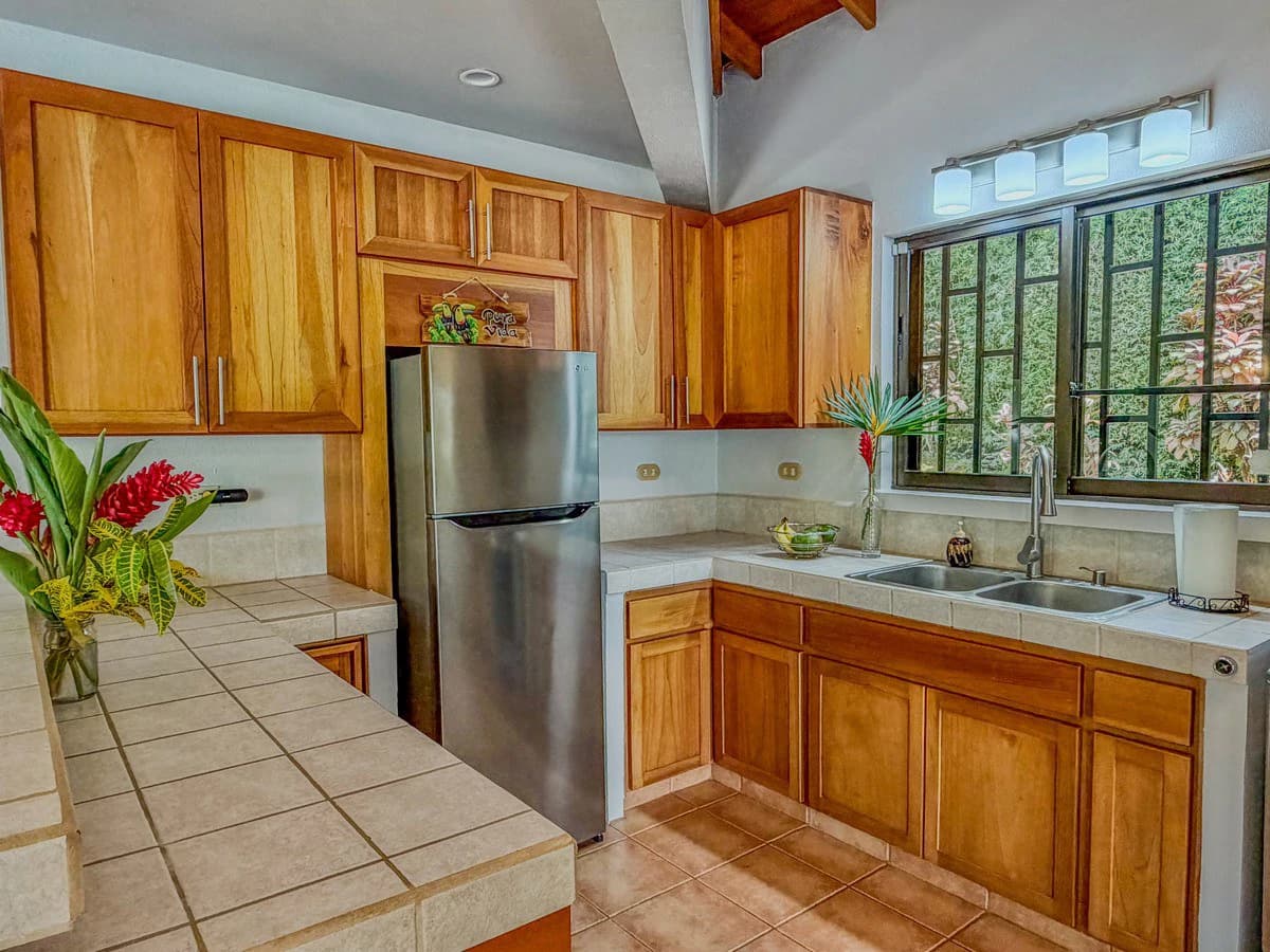 0.8 ACRES- 2 Bedrooms w/ Conversion Potential to 3 Bedrooms, 2 Full Bathrooms, Saltwater Pool, 8min to Dominical, and TWO 4×4 Vehicles Included!!! - photo 28