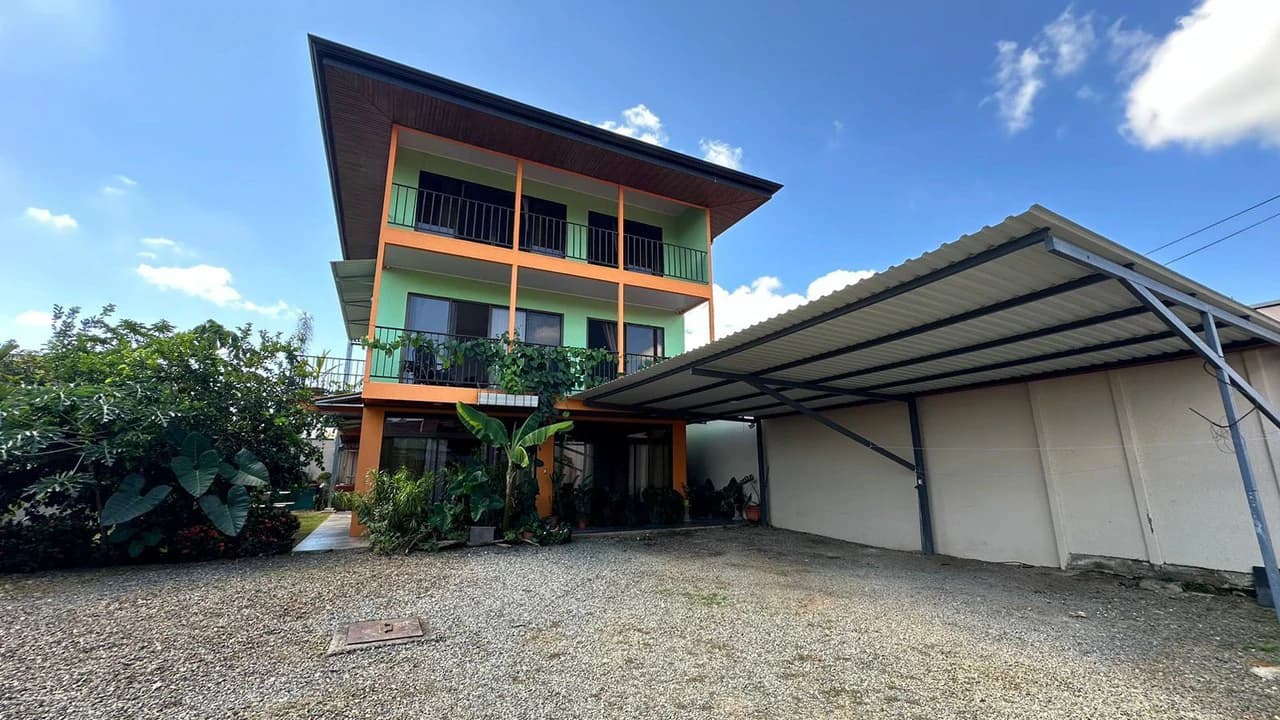 Panoramic Valley View Home with Direct Mount Chirripo Views Near San Isidro - photo 3