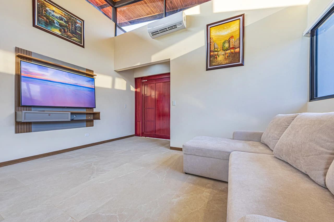 Hidden Gem Villa: Brand New & Fully Furnished 3 Bed | 3 Bath | Private Pool | Costa Rica's South Pacific - photo 11
