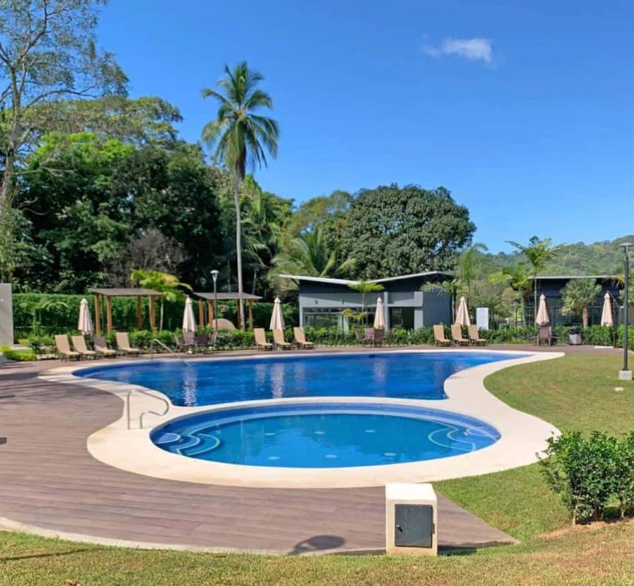 Mountain and Near the Coast Home Construction Site For Sale - Lot in Gated Community Near the Beach. Playa Herradura Costa Rica - photo 18