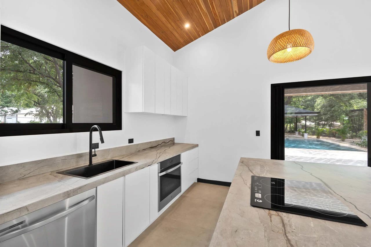 Villa Mariposa: New Balinese-Inspired Luxury Villa Steps from Playa Brasilito - photo 4