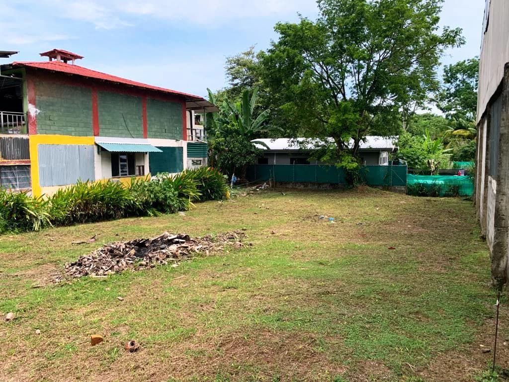 Highway Front Lot in Uvita with Commercial Potential - photo 3