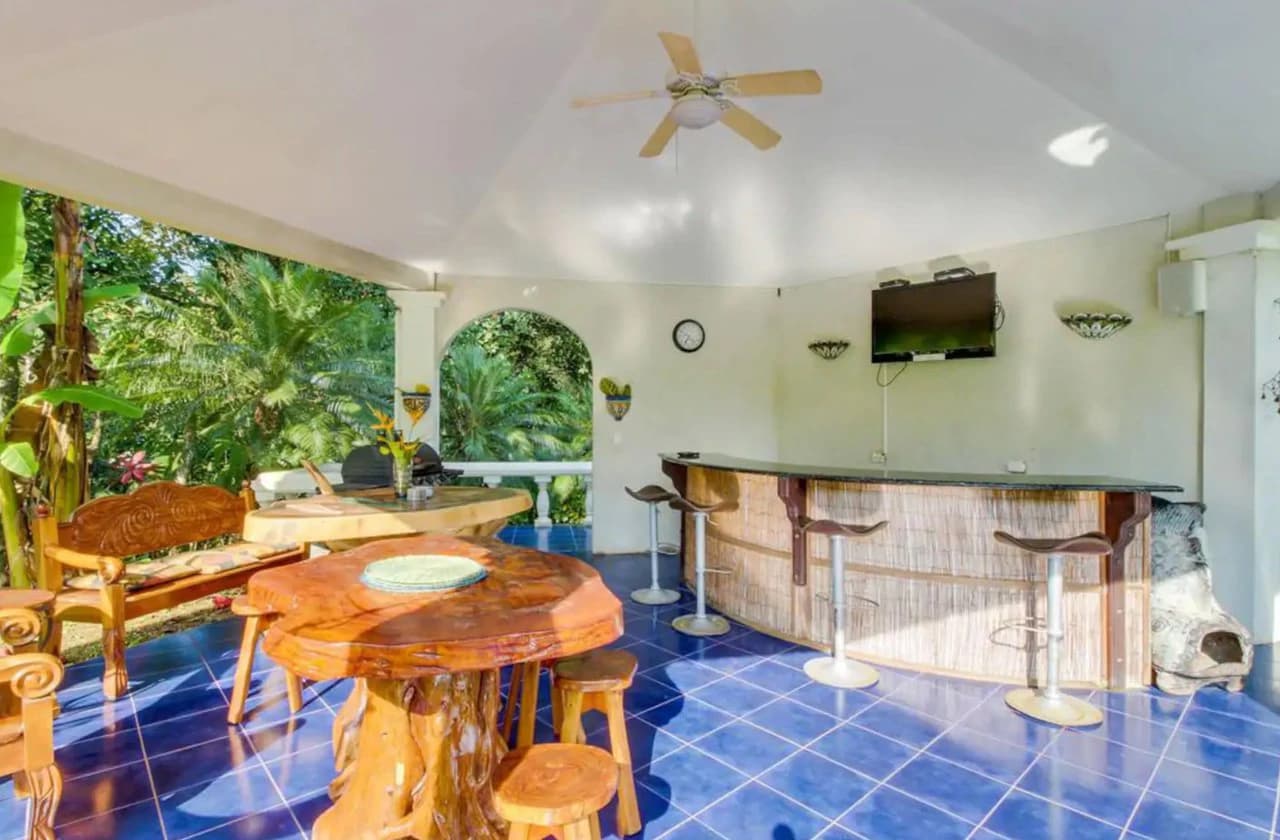 Quebrada Estate: A Stunning Luxury Home - photo 11