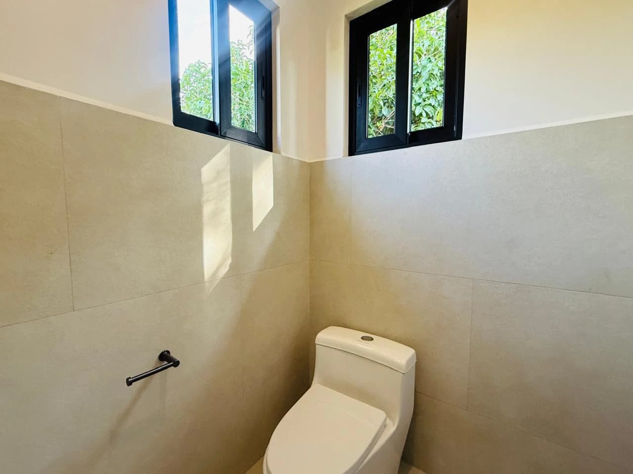 Single-Story Home for sale in Bosques de Lindora Condominium Santa Ana Costa Rica - photo 19
