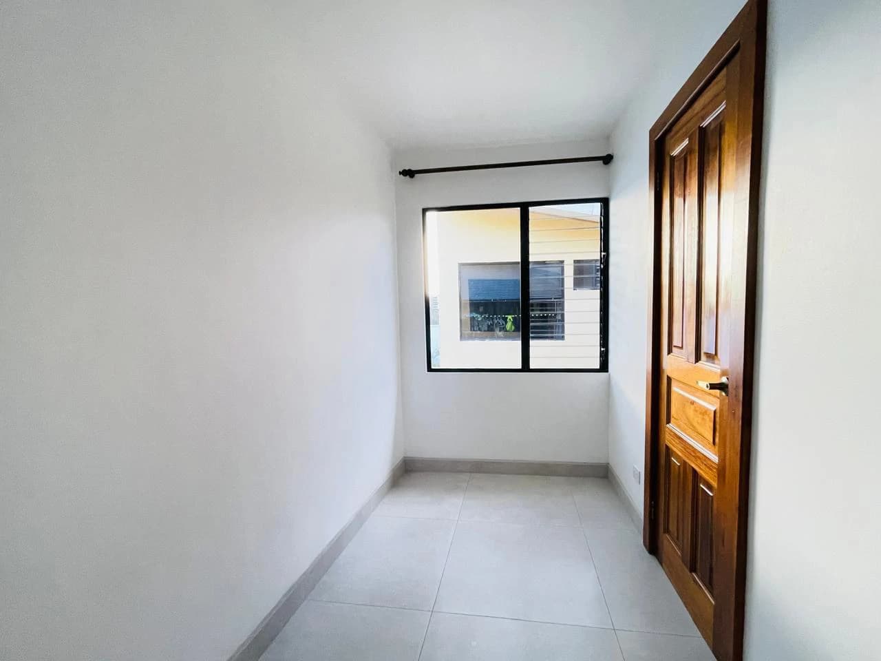 3 Bedroom apartament for sale with appliances in Trejos Montealegre Escazu Costa Rica - photo 12