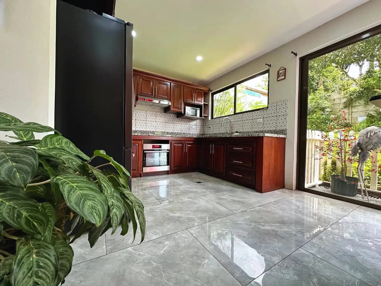 Sale of Magnificent Modern House in Zaragoza Palmares Costa Rica - photo 2