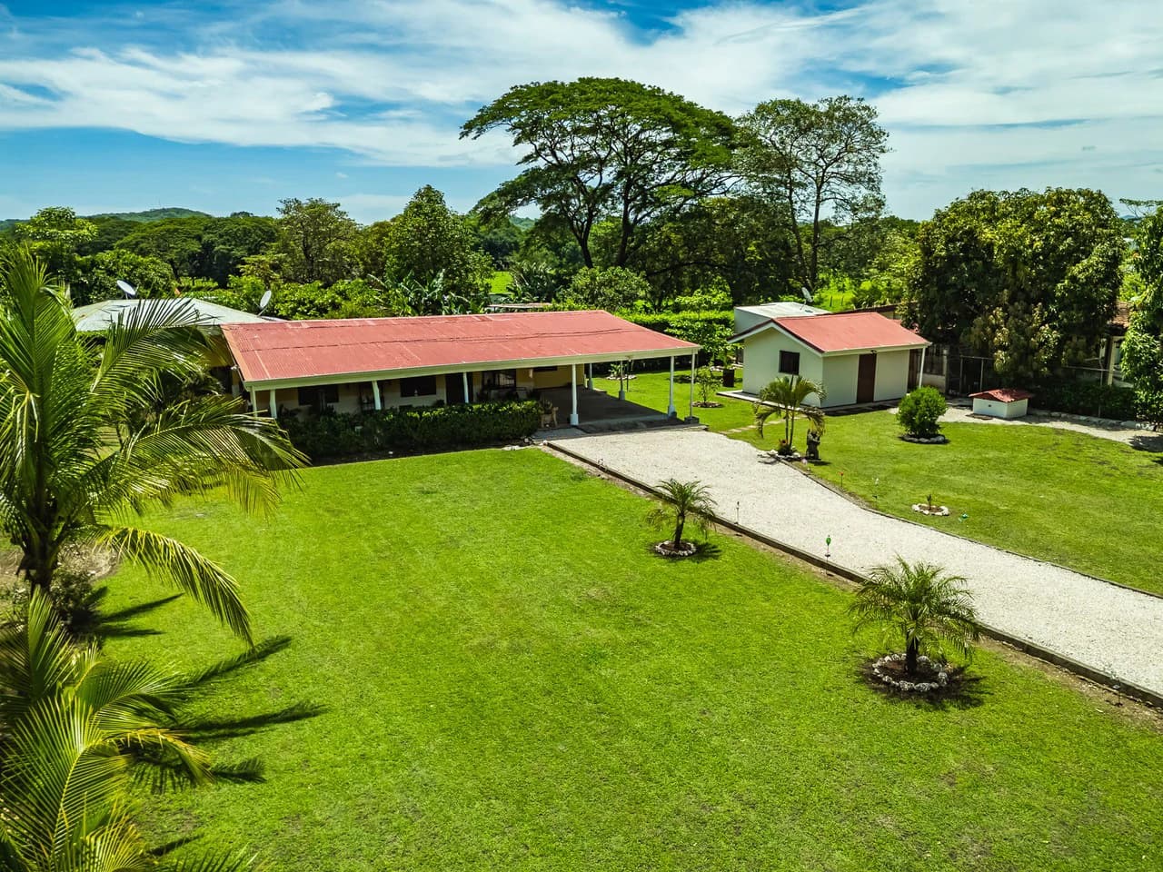 Casa Campo: Quiet Countryside Home Near Beaches - photo 14