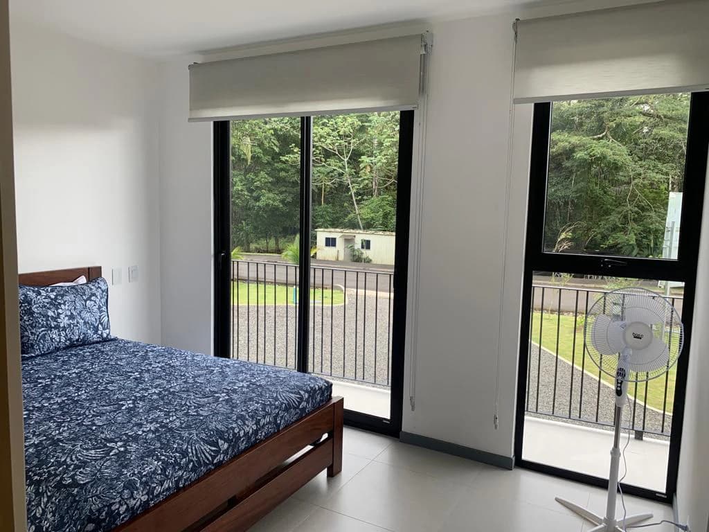 Lake front apartment Near the sea. Furnished - photo 6