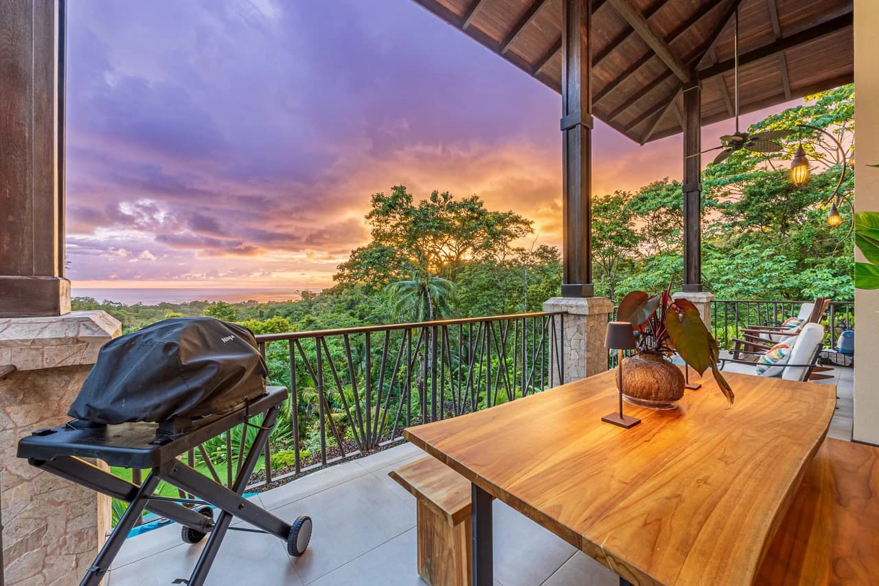 Luxurious Coastal Retreat with Ocean Views in Uvita, Costa Rica - photo 38