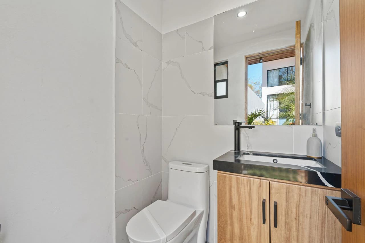 Villa Wahoo: Luxury Beachside Villa in Playa Grande Estates - photo 37
