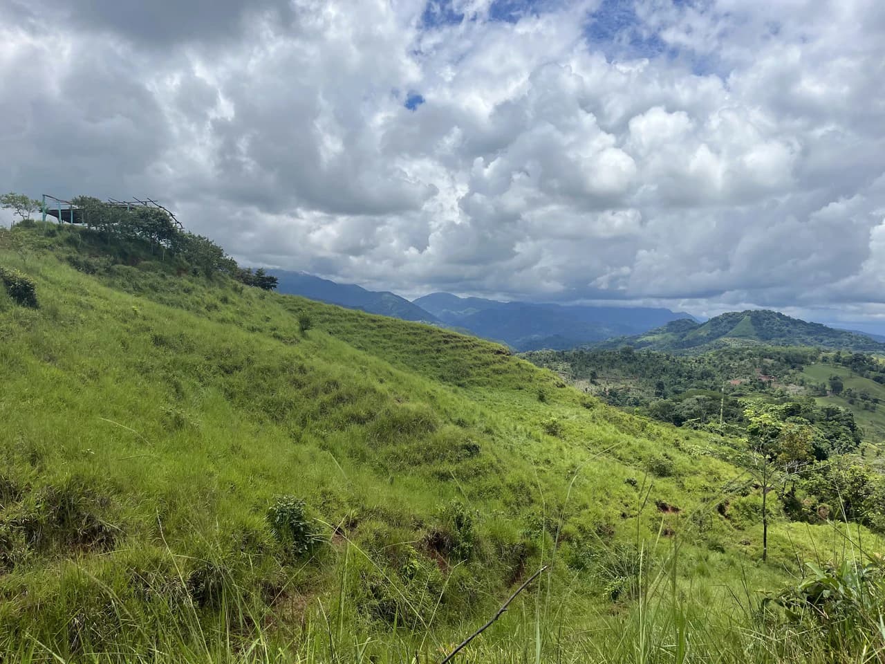 SPECTACULAR ECOLOGICAL MOUNTAIN FARM IN BIJAGUAL DE TURRUBARES - photo 27