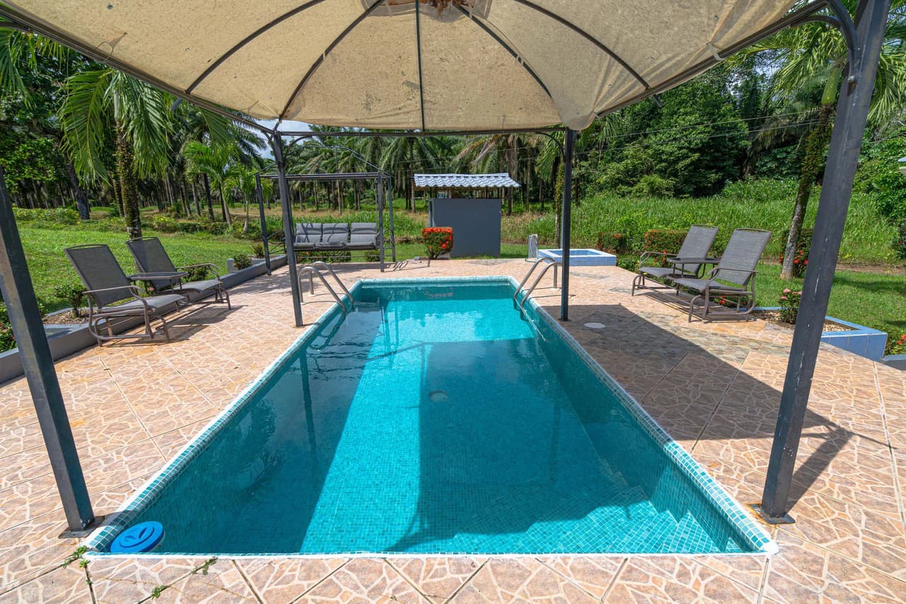 Three home stunning estate close to Quepos: Mountain Property For Sale in Parrita - photo 38