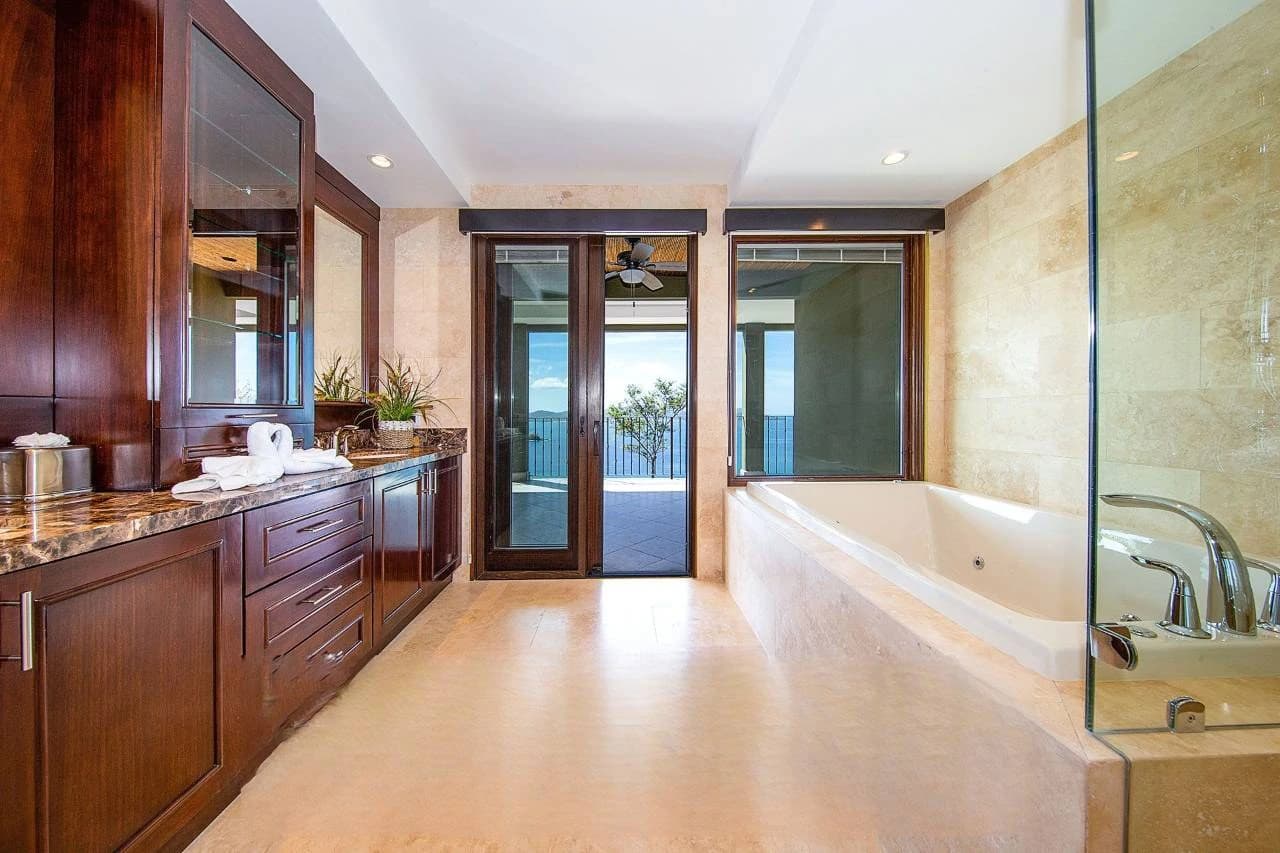 Panorama #307: ≋ Awe-inspiring Ocean Front Condo with multiple ocean views in every direction! - photo 2