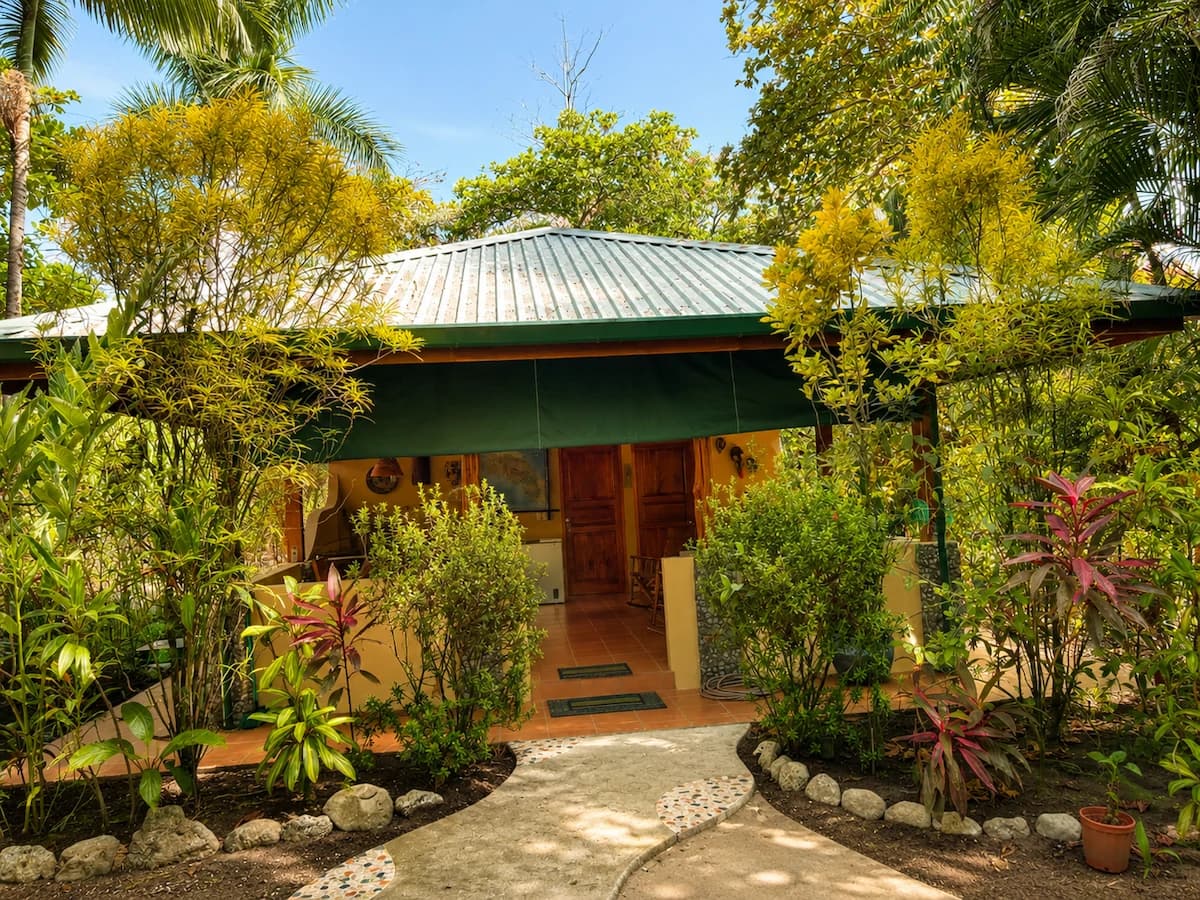Tropical Beach Home – Sombrero, Osa Peninsula Costa Rica - photo 28
