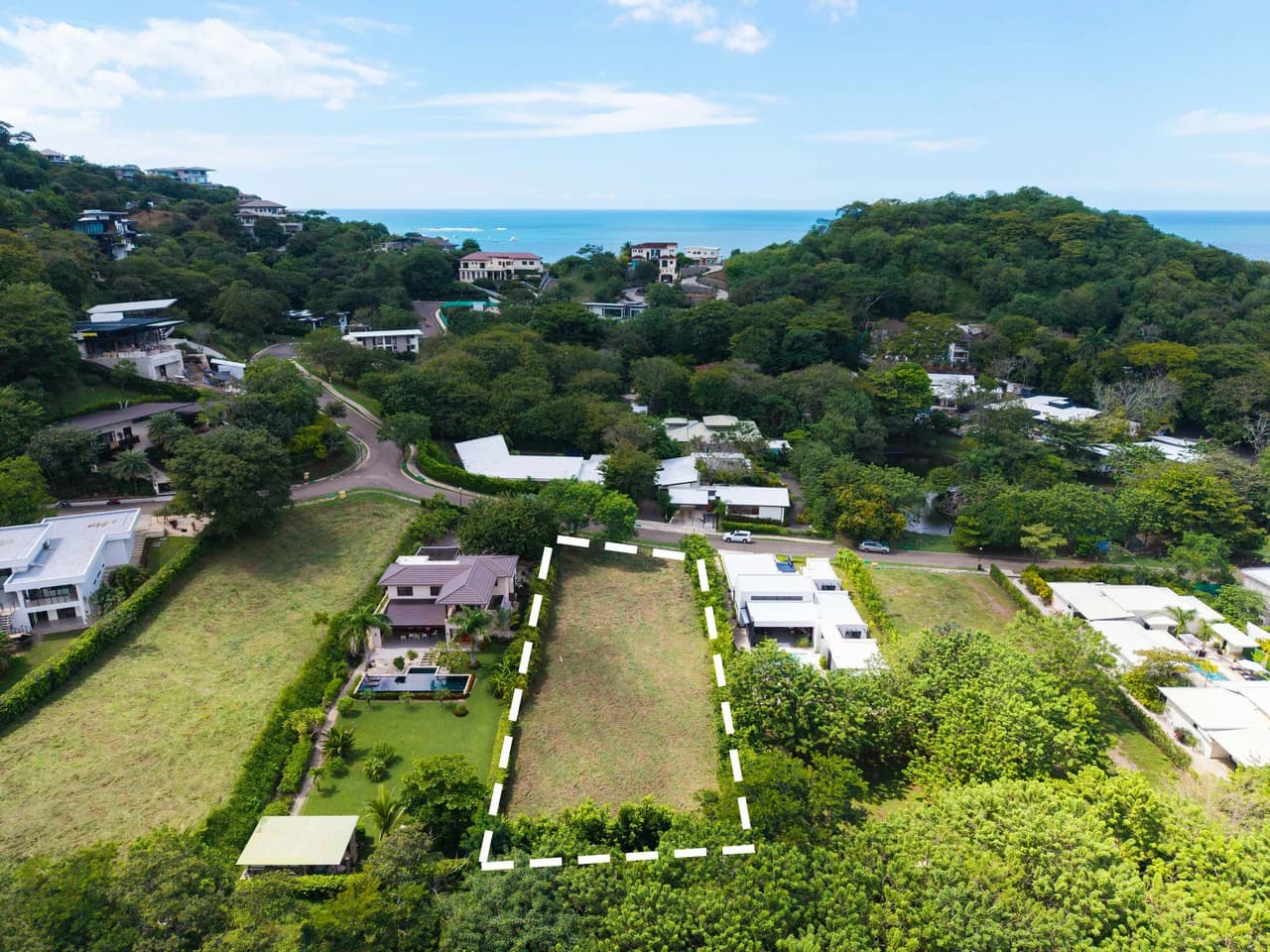 Prime Flat Lot in Senderos: Ready to Build | Premium Phase 1 Location - photo 2