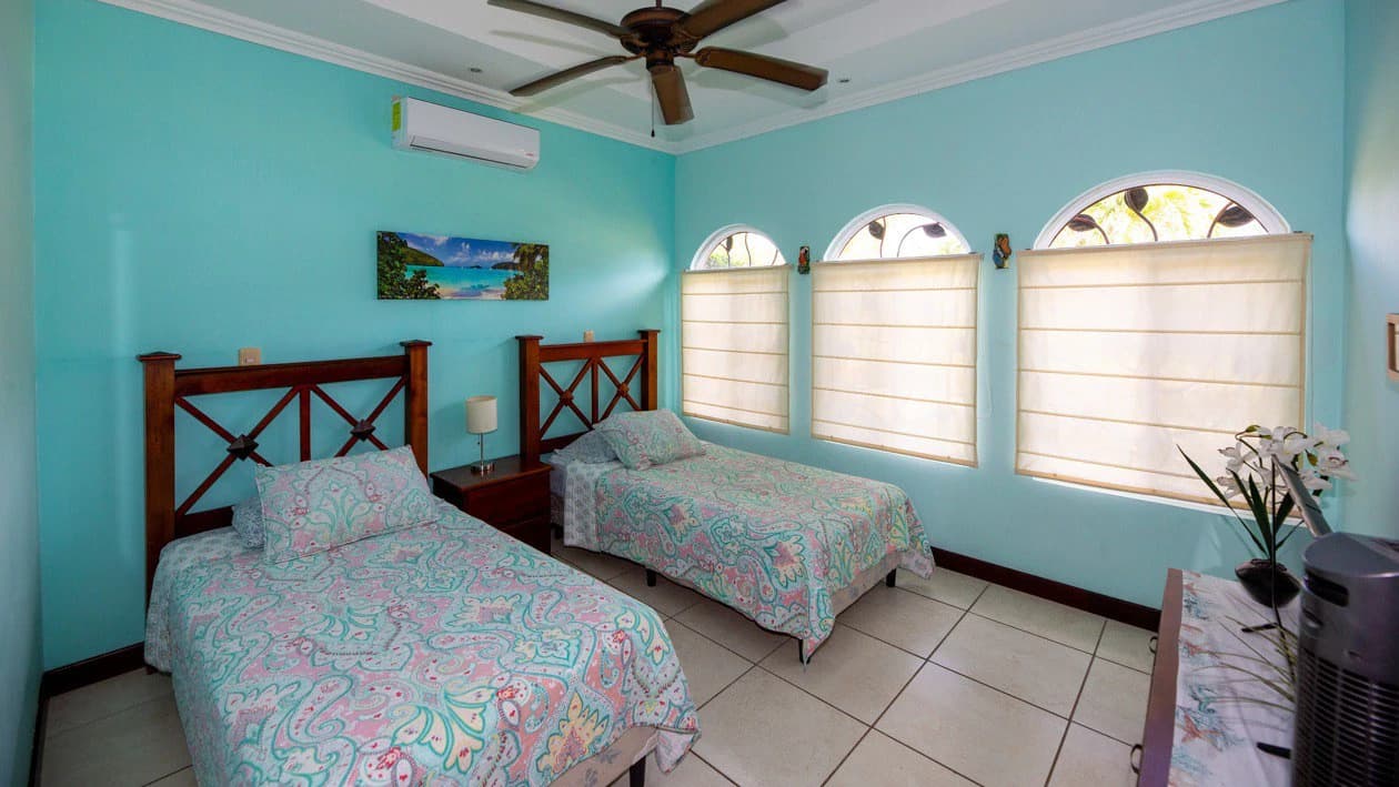 Fantastic Casa Paraiso Azul: In Demand Community in Bejuco, just 400 yards from the beach! - photo 31