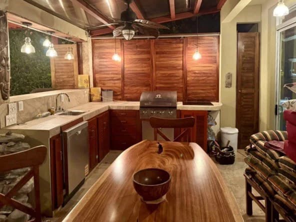 ARA 14: Fully Furnished and Home with Tons of amenities ie. Solar electricity - photo 11