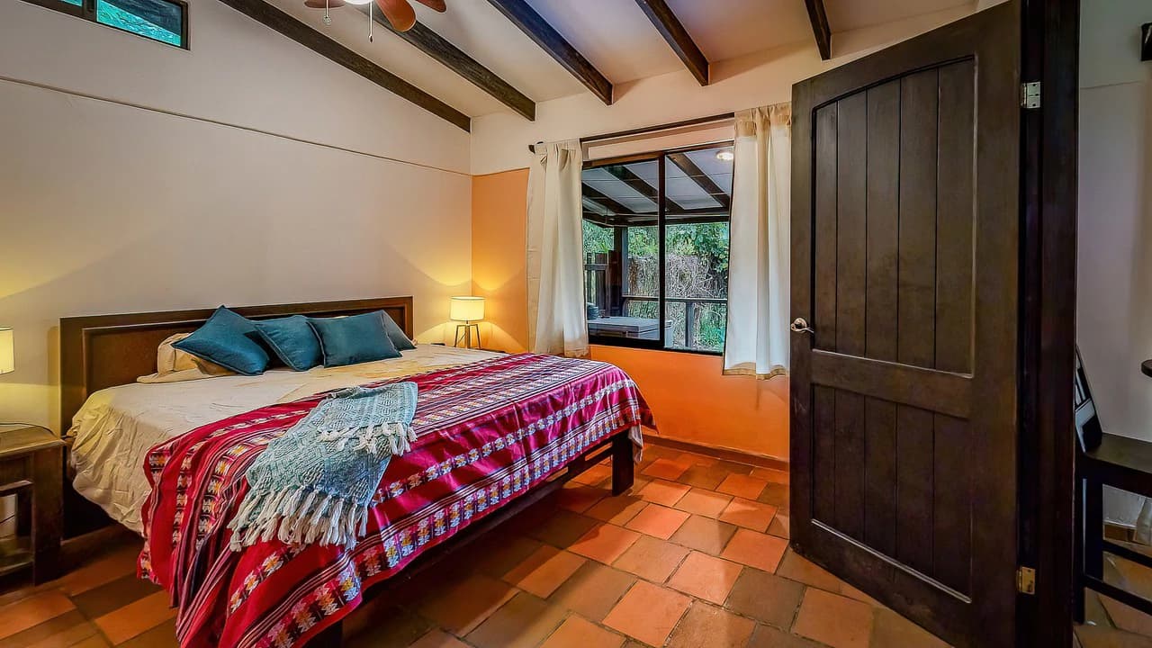 A TRANQUIL HAVEN: PRIME INVESTMENT OPPORTUNITY IN UVITA'S LUSH RIVER ENCLAVE: Mountain Hotel/Resort/Hostel For Sale in Uvita - photo 22