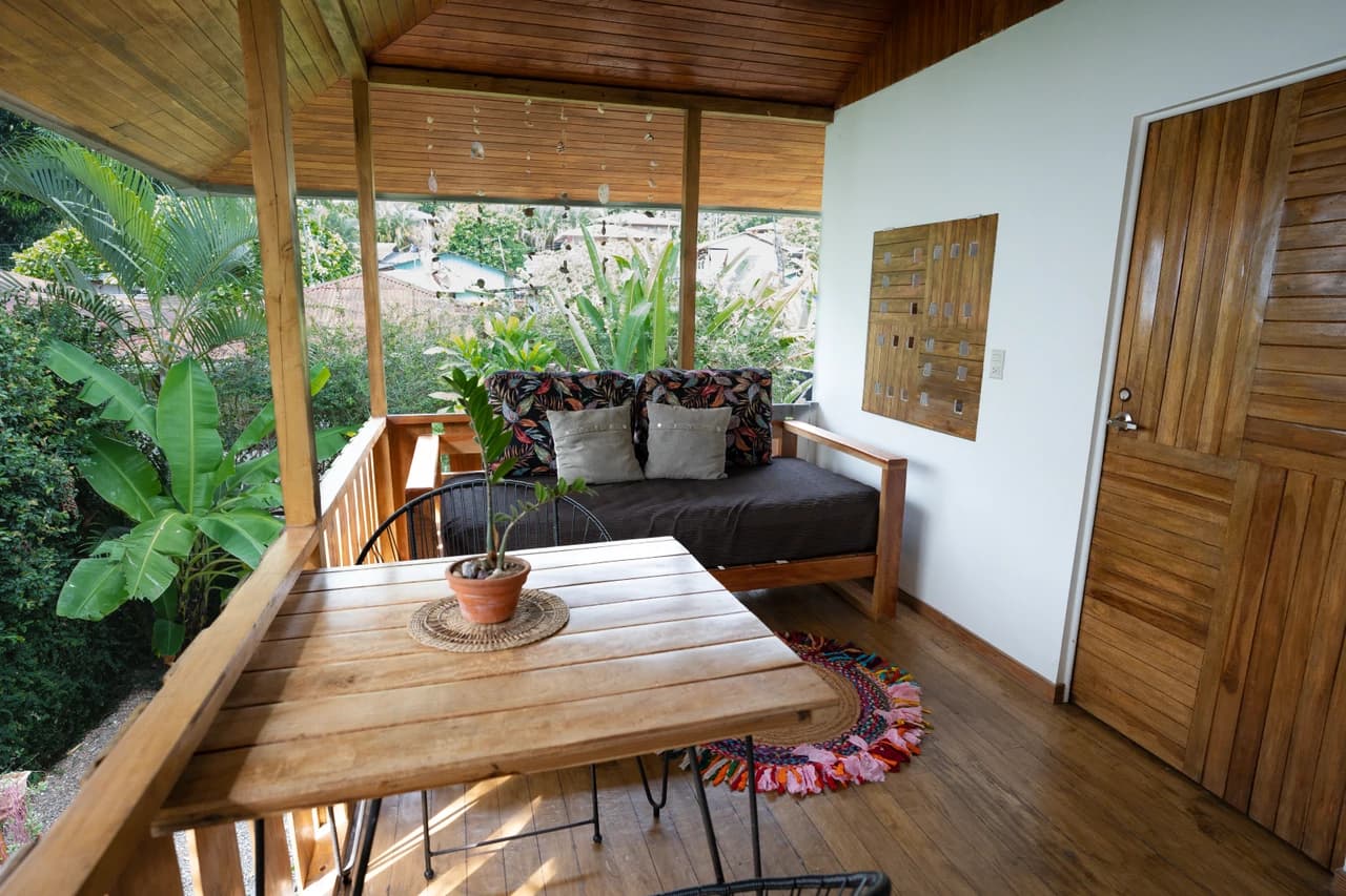 Boutique Apartment Property for Sale in Prime Location – Santa Teresa, Costa Rica: Turnkey Apartment Investment in Prime Santa Teresa Location - photo 2