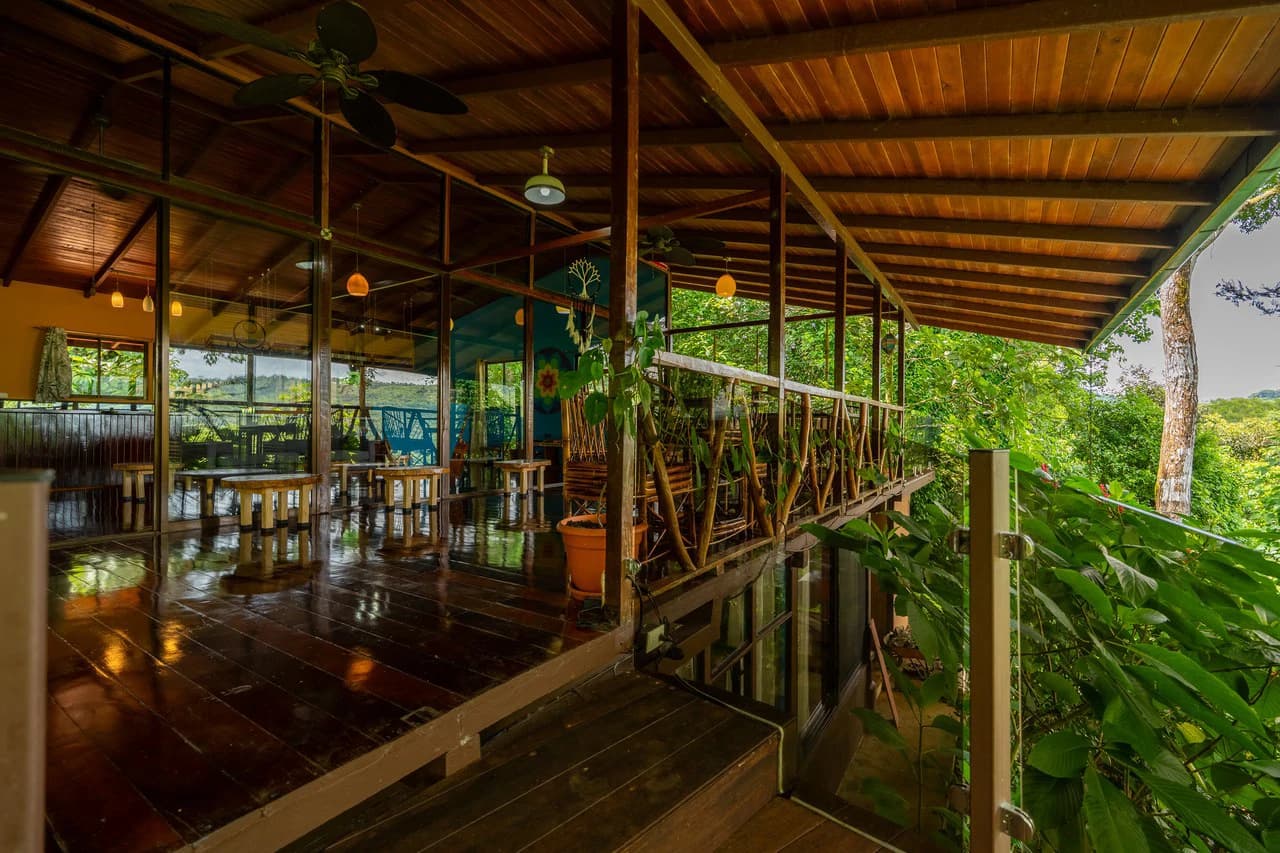Prime Location 2 Bedroom House Observation Deck - photo 39
