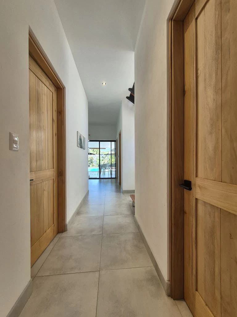 Casa Joya: Turnkey Modern Home with pool – Prime Location & Rental Income - photo 15