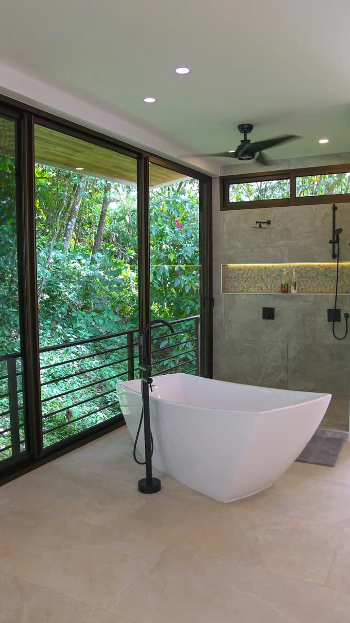 La Ecovilla Casa Colibri: Beautiful Modern Eco Village Dream Home - photo 3