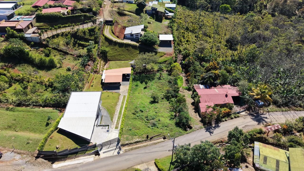 Countryside Home Construction Site For Sale in Miravalles - photo 13