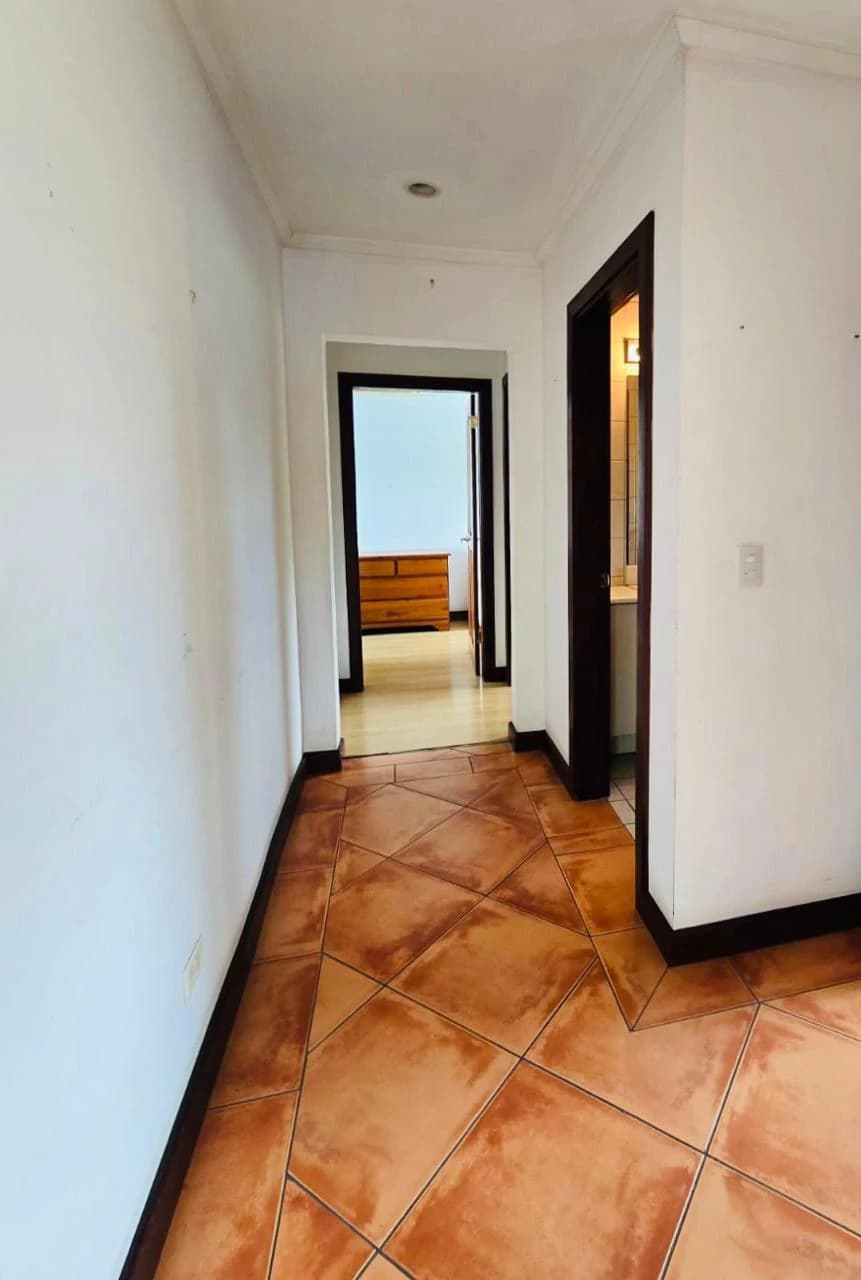 One-Level Apartment for Sale in a Condominium Brasil de Mora San José - photo 9
