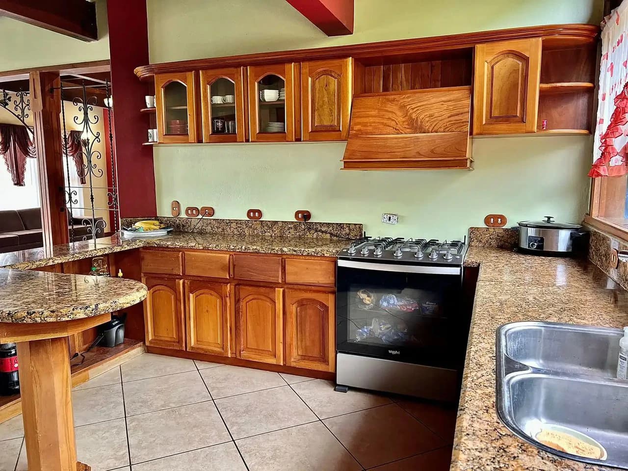 House For Sale in San Isidro - photo 5