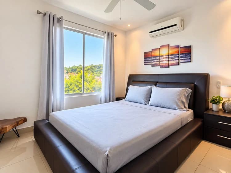 ARA 14: Fully Furnished and Home with Tons of amenities ie. Solar electricity - photo 23