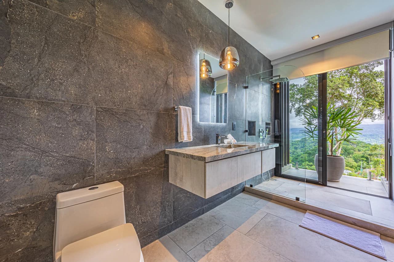 A True Estate Beyond Compare, Ocean Views For Miles: Mountain House For Sale in Uvita - photo 63