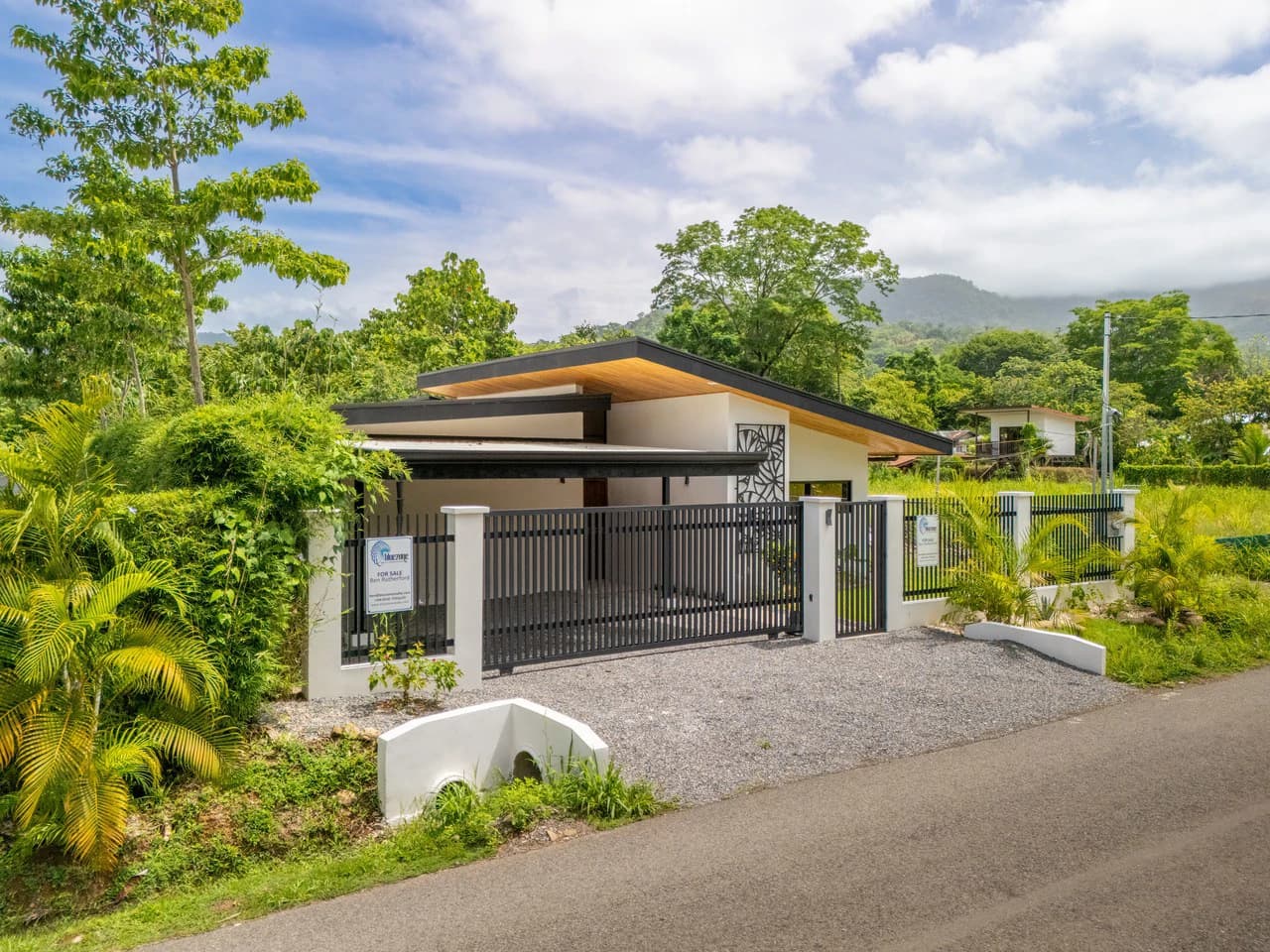 Uvita Tropical Urban Home, New Quality Build! - photo 21