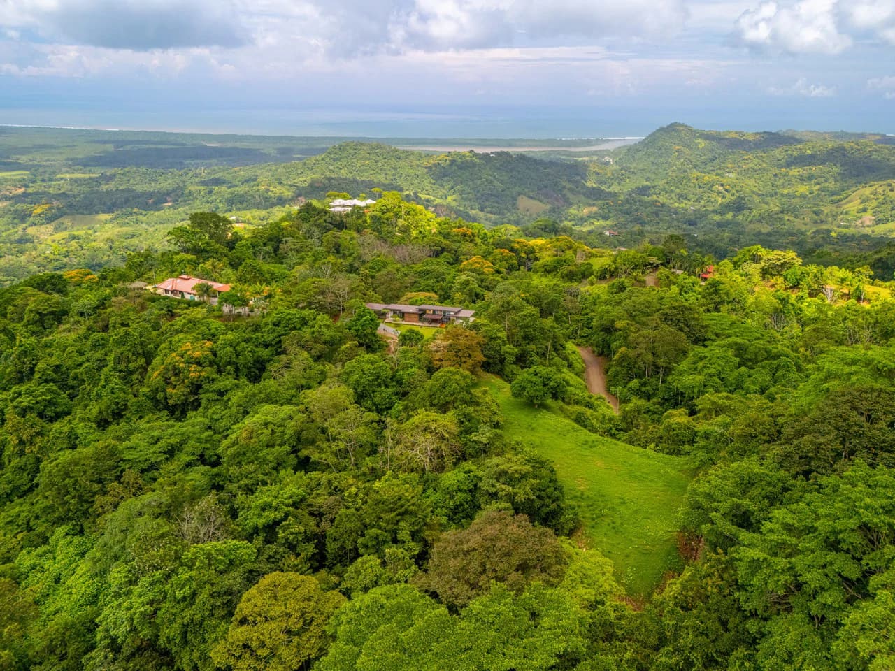 Tropical Paradise in Cascada Sándalo, Tres Ríos Ocean & Mountain Views | Gated Community | Abundant Nature - photo 6