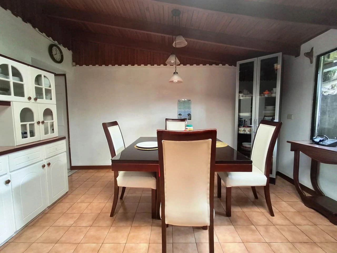 Casa Convenience: Grecia Garden Home on Large Lot + Rental Apartment! - photo 10