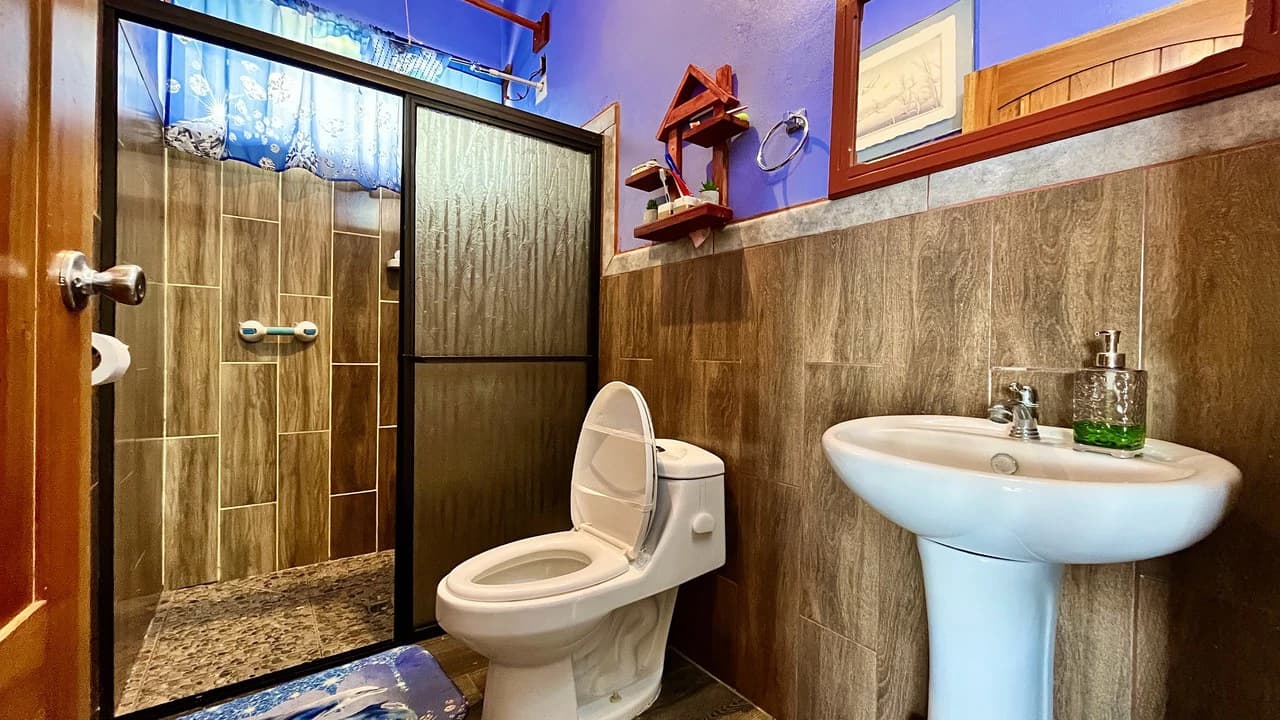 Mountain and Countryside House For Sale in Daniel Flores - photo 19
