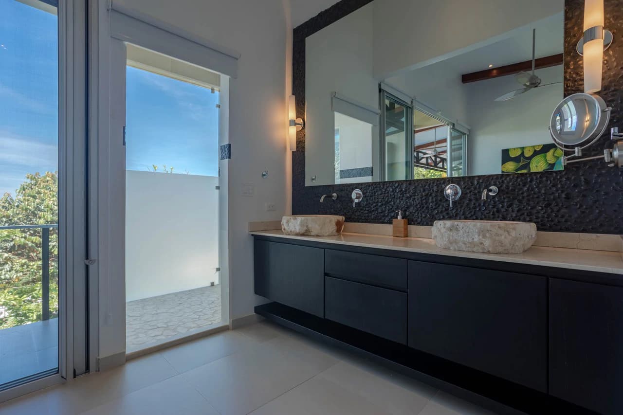 Luxury Villa with Guest House and Ocean Views of Costa Ballena - photo 52