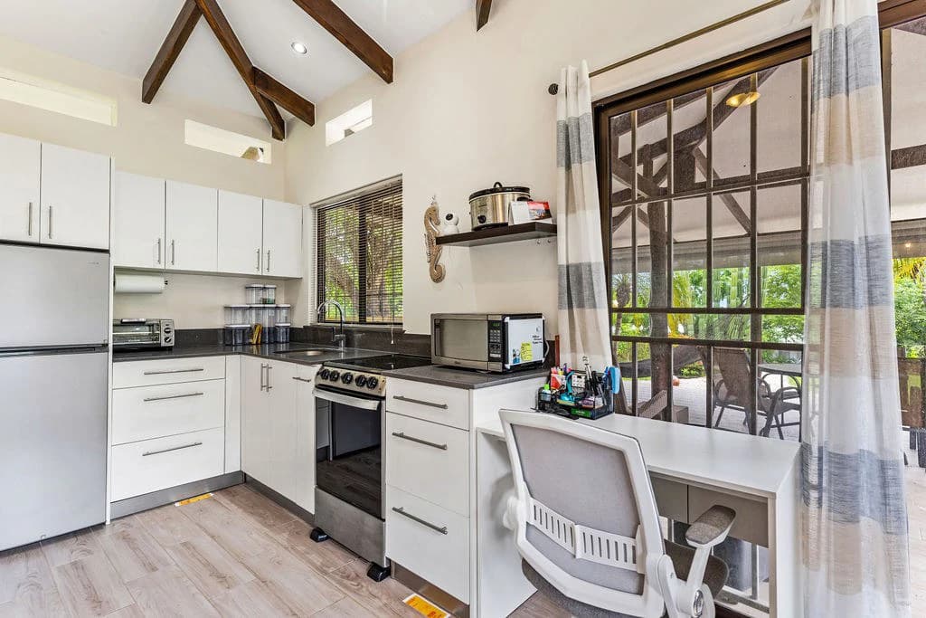 Casa Amani: Luxury Ocean-View Estate & Investment Opportunity in Tamarindo! - photo 85