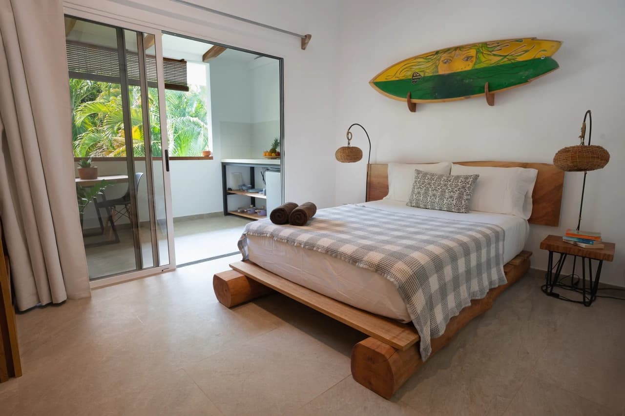 Boutique Apartment Property for Sale in Prime Location – Santa Teresa, Costa Rica: Turnkey Apartment Investment in Prime Santa Teresa Location