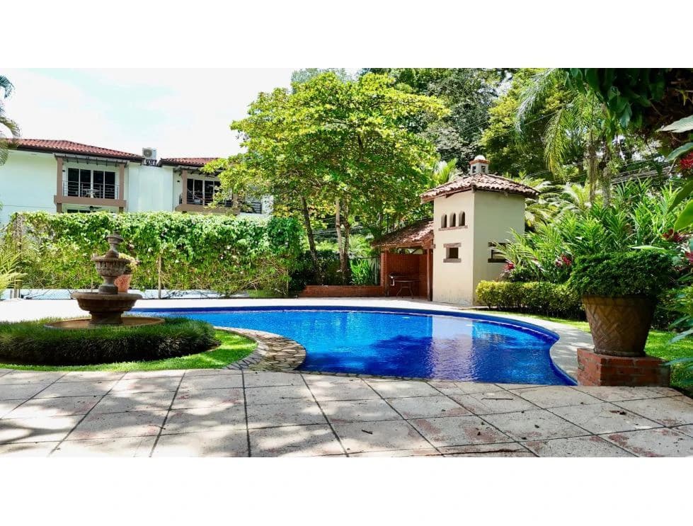 Luxury Apartment in Herradura: 2 Bedrooms, Balcony, and Pool Access - photo 33