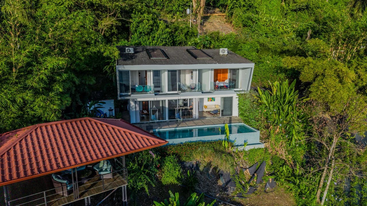 Luxury Whitewater Ocean View Home in Ayacucho Dominical - photo 2