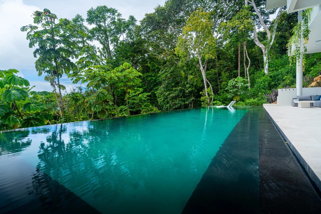 Acqua Blu: Mountain House For Sale in Escaleras - photo 86