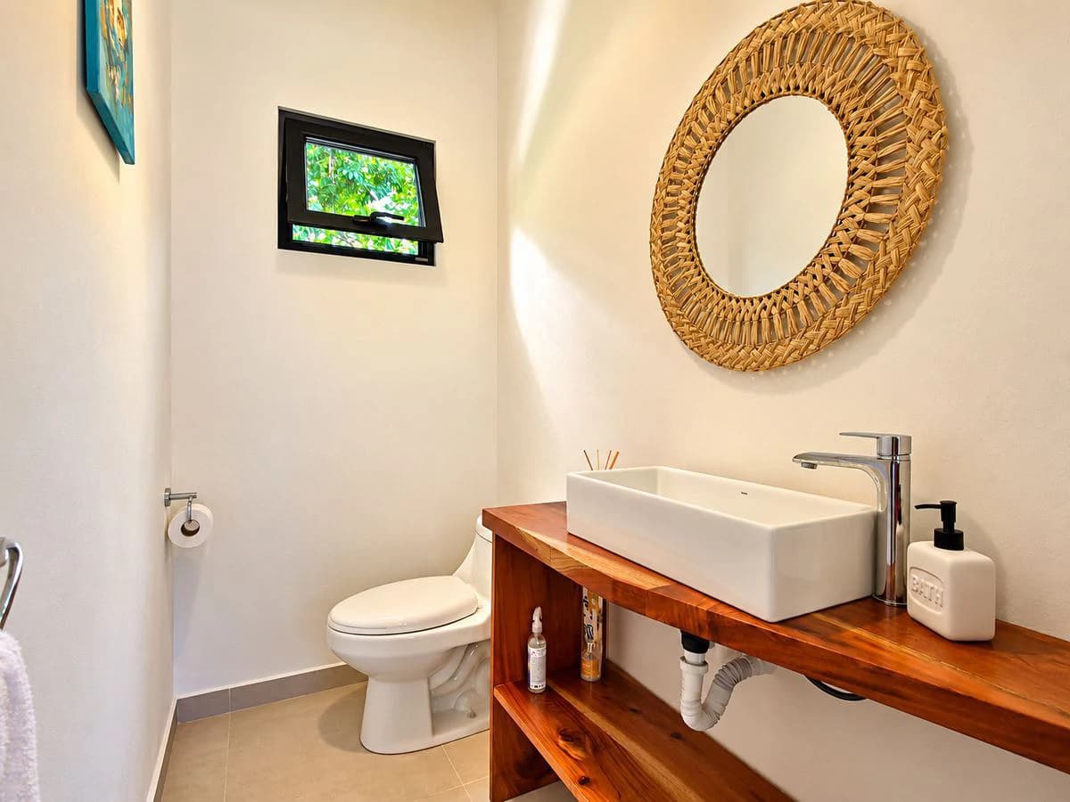 Casa Selva Serena: 3-Bedroom home & Guest Unit | A Rare Tropical Setting Just Minutes from Sámara Beach - photo 23