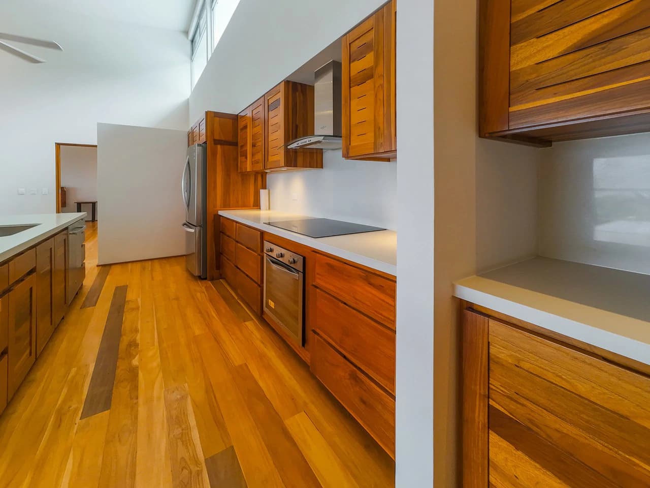 Mar Mystique Haven: Your Dream Home with Stunning Ocean Views - photo 23