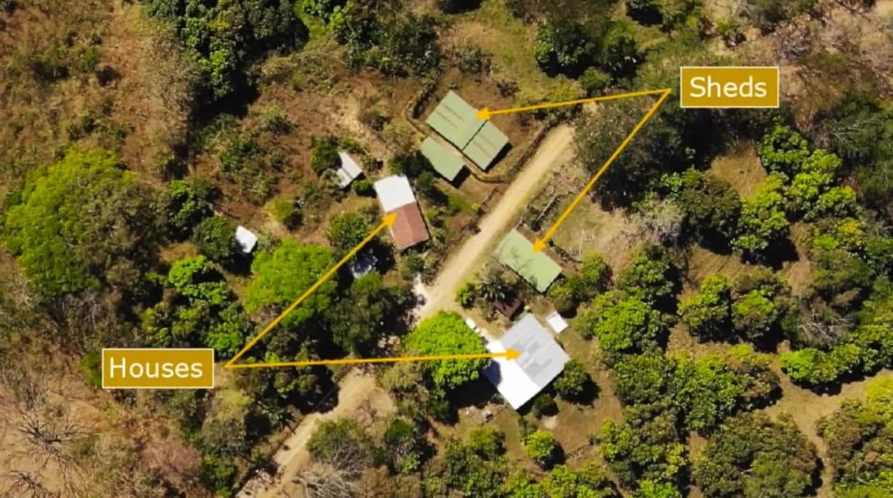 Tourism or Development?: Beautiful 56 ha with riverfront access - photo 3
