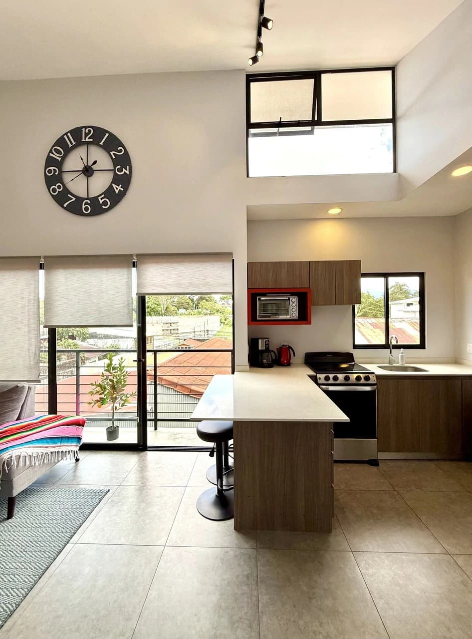 San Pedro Condo: Urban Sunset Loft - Modern Furnished 2 Bedroom Condo for Sale in San Pedro, San José - photo 8