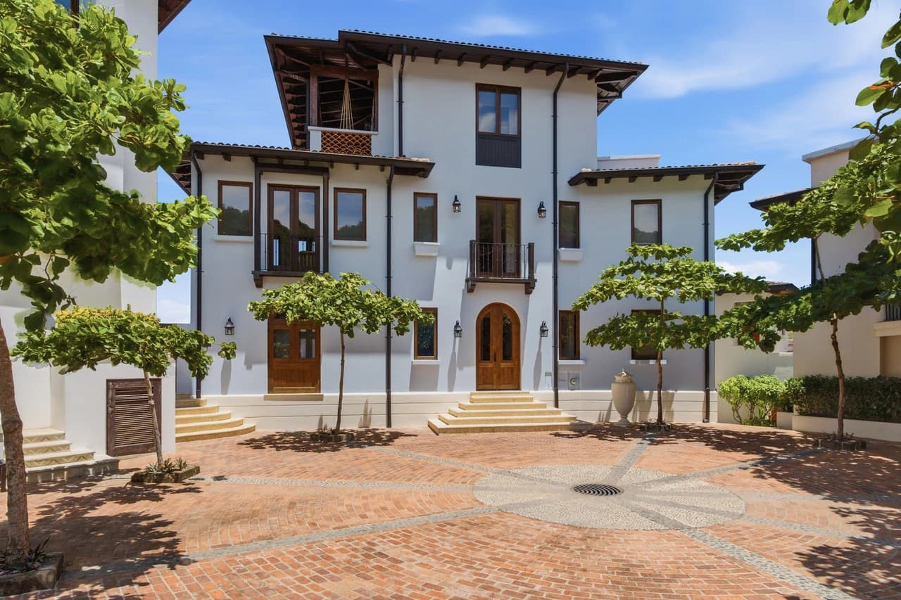 7 Calle La Ronda: Elegant 3-Story Ocean View Hillside Home in Las Catalinas - photo 33