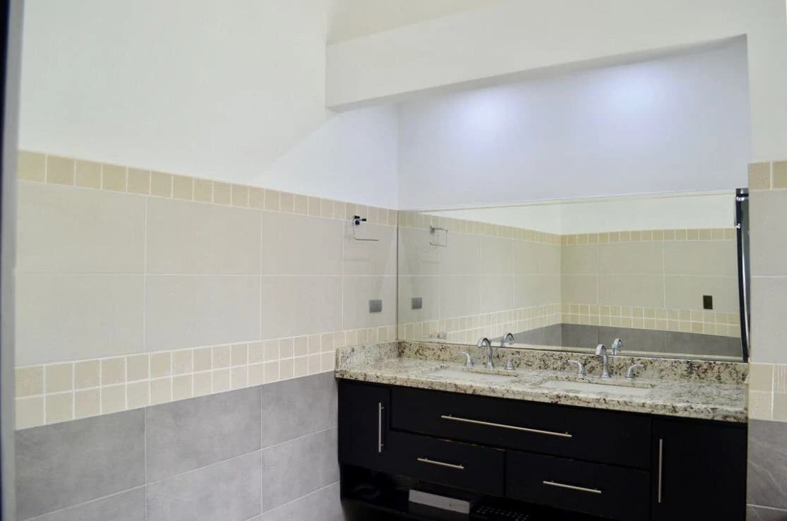 Condominio Francosta Casa Contemporanea en Venta: Condominium For Sale in Barreal - photo 30