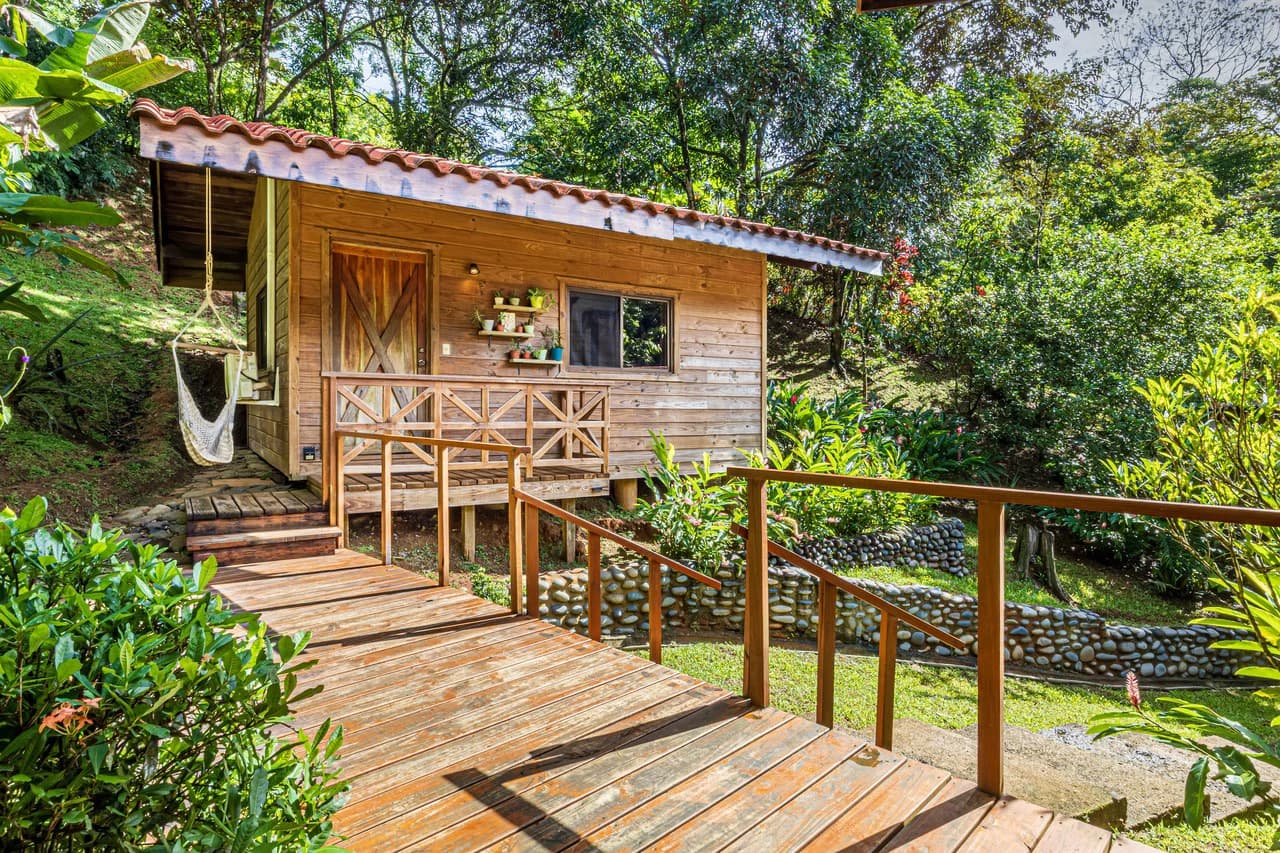 A Jungle House Built of Wood & River Dreams - photo 18