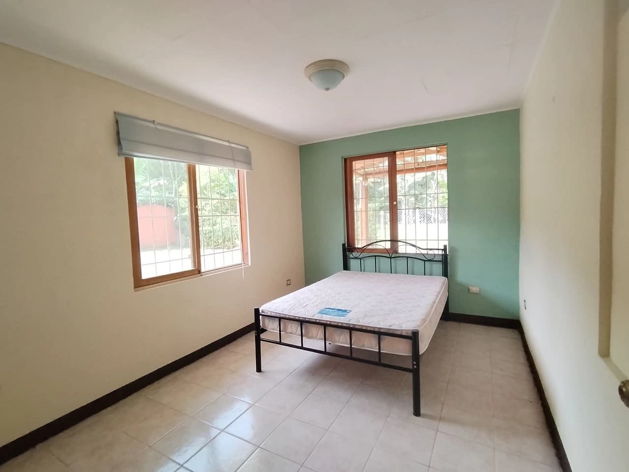Mountain House For Sale in San Isidro del General - photo 12
