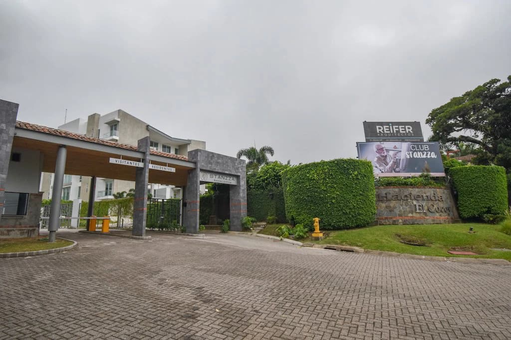Terreno de 1340.21m2 en Condominio Hacienda Cocoy: Home Construction Site For Sale in Guachipelín - photo 11